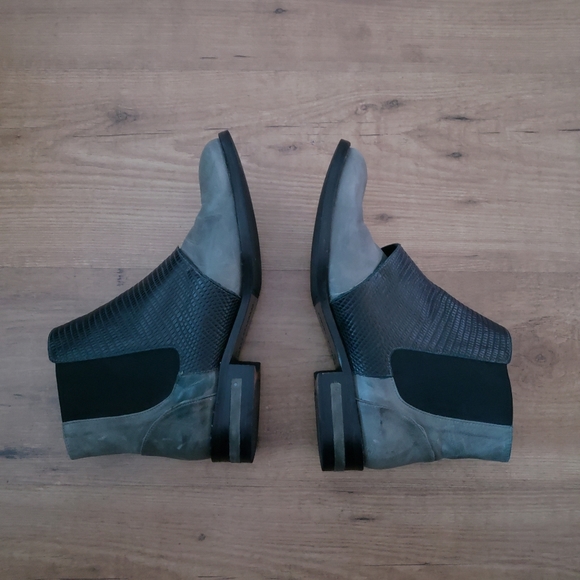 FRĒDA SALVADOR Leather Ankle Boots - Picture 11 of 16